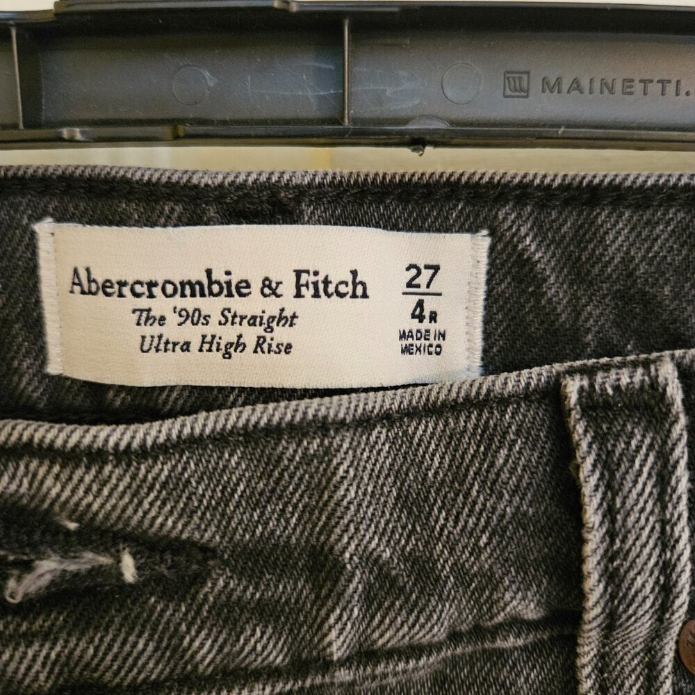 Black Abercrombie jeans 27/4r
